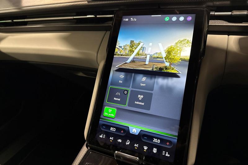 Used Ford Explorer 2025 for sale - 78021265: Photo 45