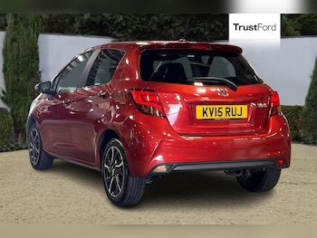 Used Toyota Yaris 2015 for sale - 75586933: Photo