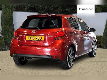 Used Toyota Yaris 2015 for sale - 75586933: Photo