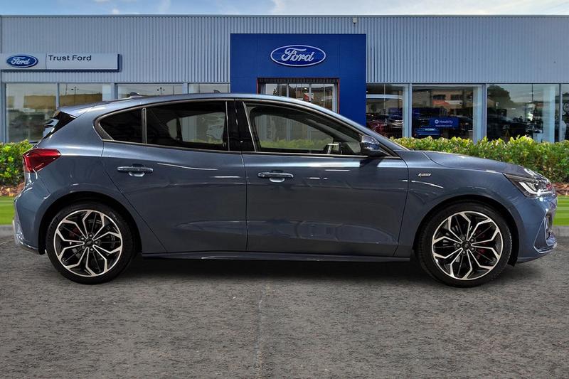 Used Ford Focus 2023 for sale - 76146708: Photo 3
