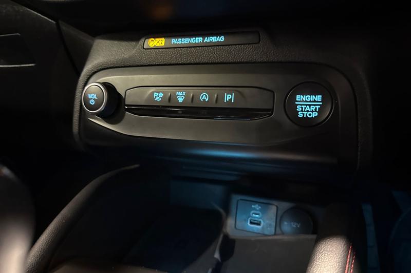 Used Ford Focus 2023 for sale - 76146708: Photo 32