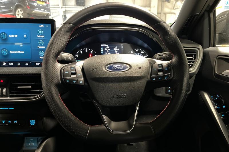 Used Ford Focus 2024 for sale - 76640973: Photo 12