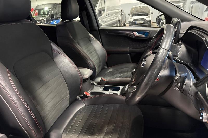 Used Ford Kuga 2021 for sale - 77381632: Photo 17