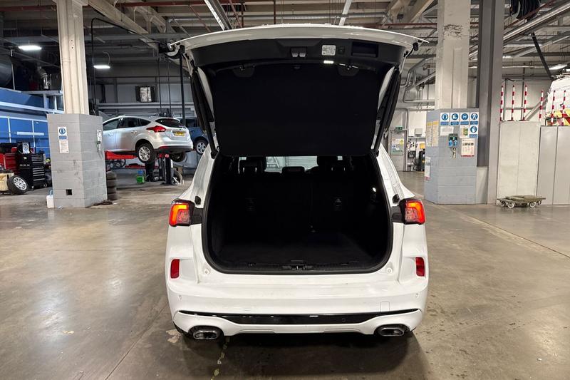 Used Ford Kuga 2021 for sale - 77381632: Photo 21