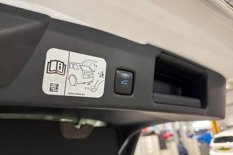 Used Ford Kuga 2021 for sale - 77381632: Photo 24