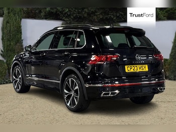 Used Volkswagen Tiguan 2023 for sale - 76242945: Photo 2