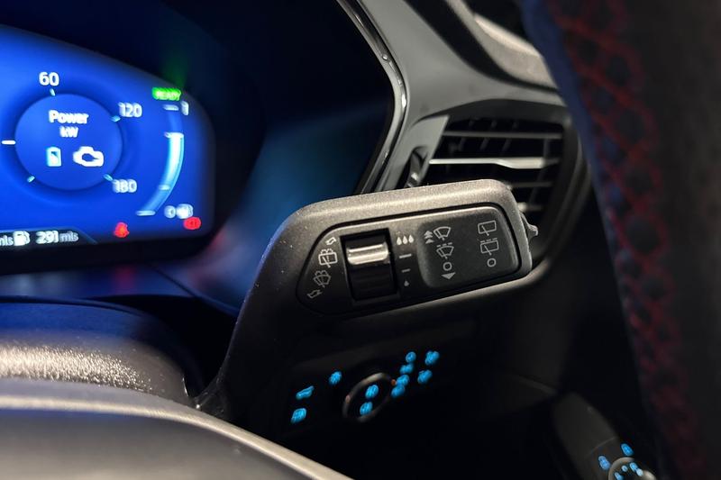 Used Ford Kuga 2024 for sale - 76508275: Photo 15