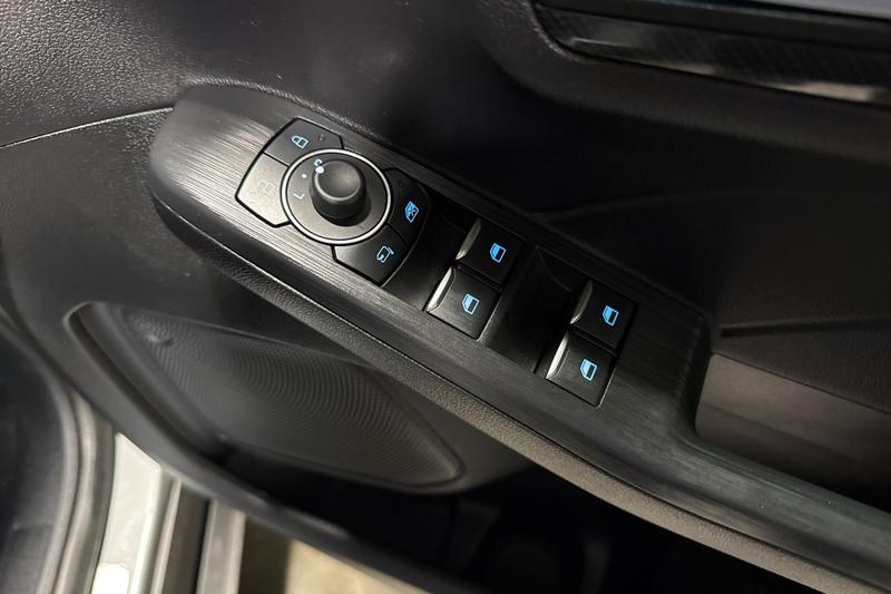 Used Ford Kuga 2023 for sale - 76931303: Photo 16