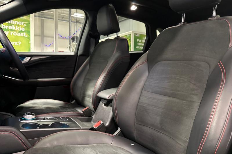 Used Ford Kuga 2023 for sale - 76931303: Photo 19