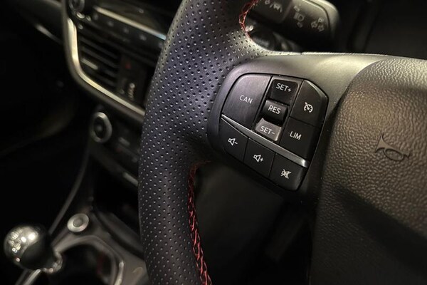 Used Ford Puma 2020 for sale - 76222633: Photo 30