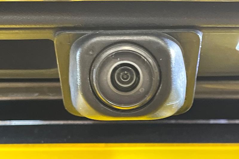 Vehicle 33