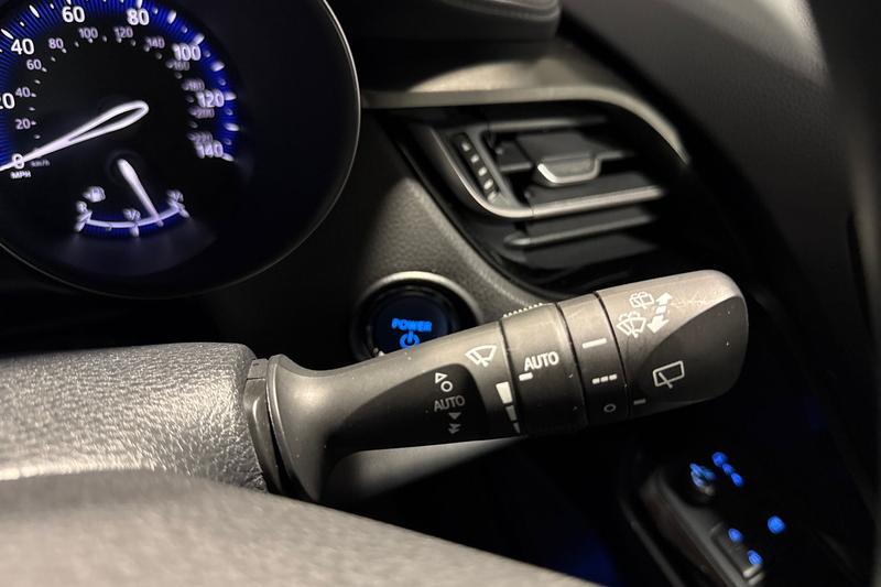 Used Toyota C-HR 2022 for sale - 76184496: Photo 15