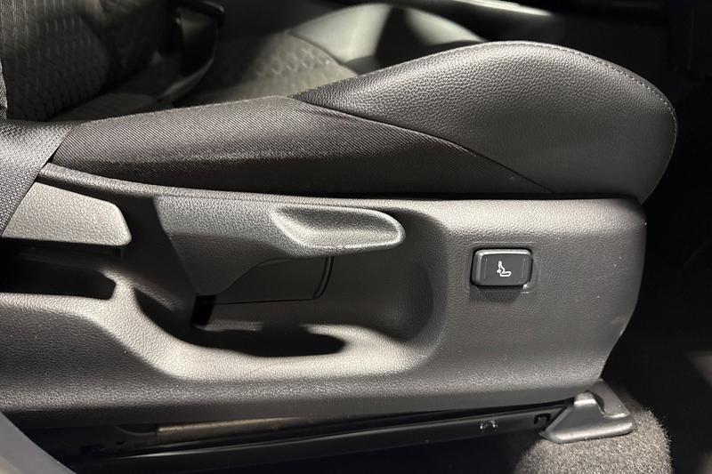 Used Toyota C-HR 2022 for sale - 76184496: Photo 26