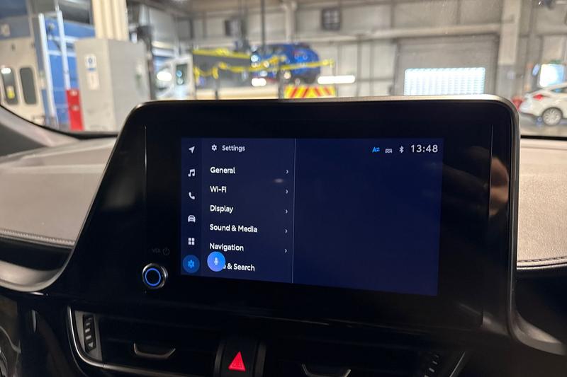 Used Toyota C-HR 2022 for sale - 76184496: Photo 44