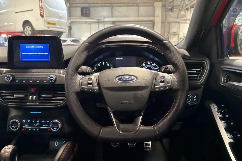 Used Ford Focus 2019 for sale - 77918680: Photo 12