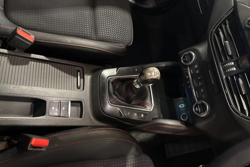 Used Ford Focus 2019 for sale - 77918680: Photo 25