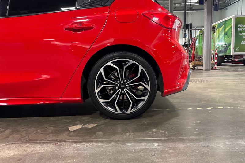 Used Ford Focus 2019 for sale - 77918680: Photo 8