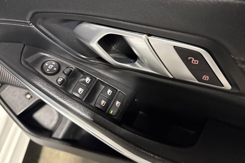 Used BMW 3 Series 2020 for sale - 77262047: Photo 16