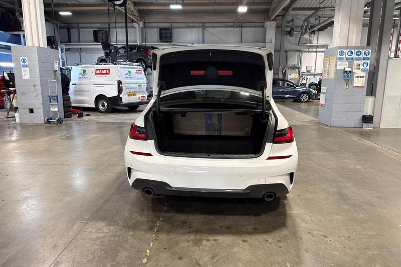 Used BMW 3 Series 2020 for sale - 77262047: Photo 21