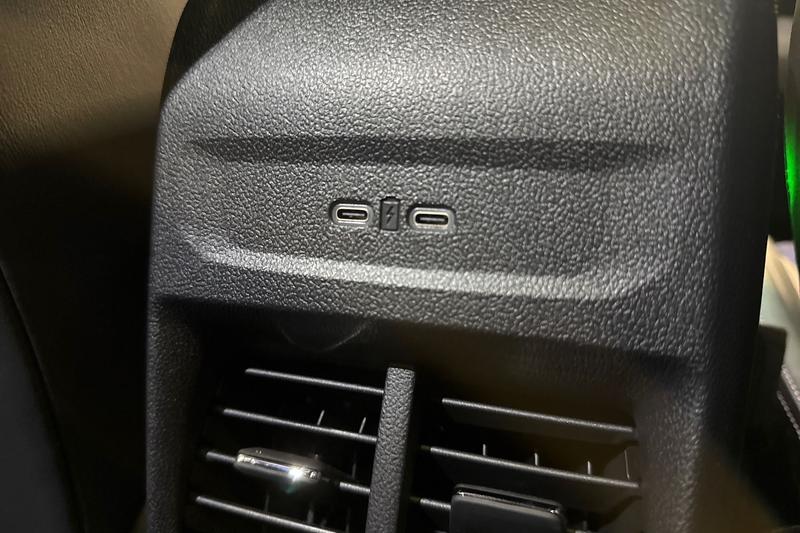 Used Ford Explorer 2025 for sale - 78001084: Photo 27