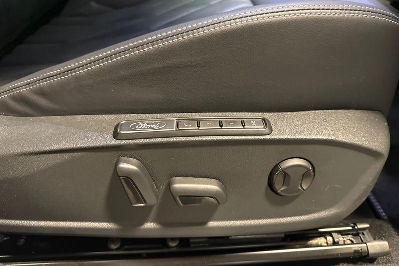 Used Ford Explorer 2025 for sale - 78001084: Photo 31