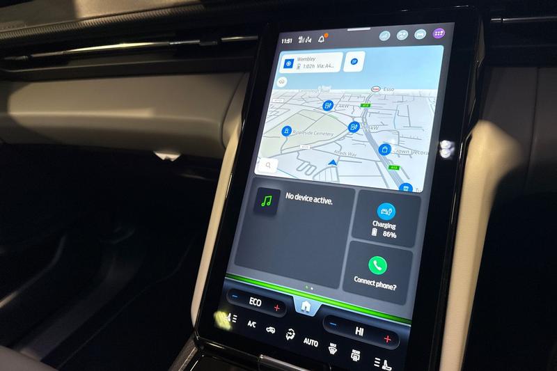 Used Ford Explorer 2025 for sale - 78001084: Photo 33