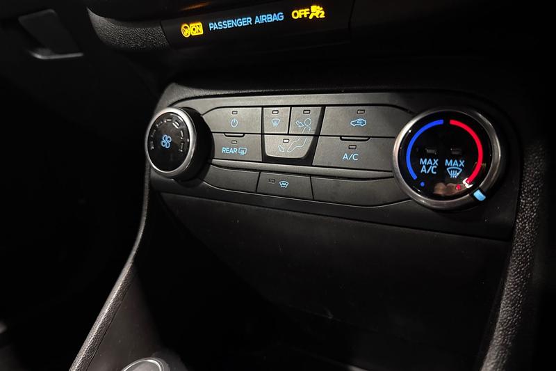 Used Ford Fiesta 2018 for sale - 76394116: Photo 28