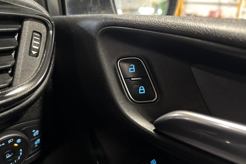 Used Ford Fiesta 2018 for sale - 76394116: Photo 39