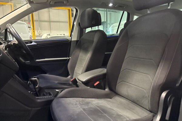 Used Volkswagen Tiguan 2021 for sale - 76098075: Photo 19