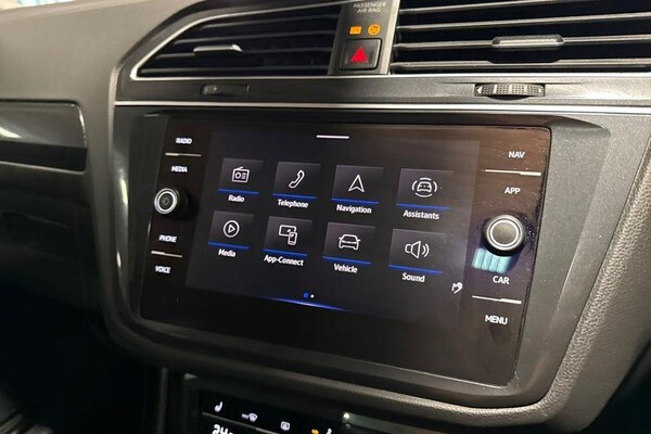Used Volkswagen Tiguan 2021 for sale - 76098075: Photo 32
