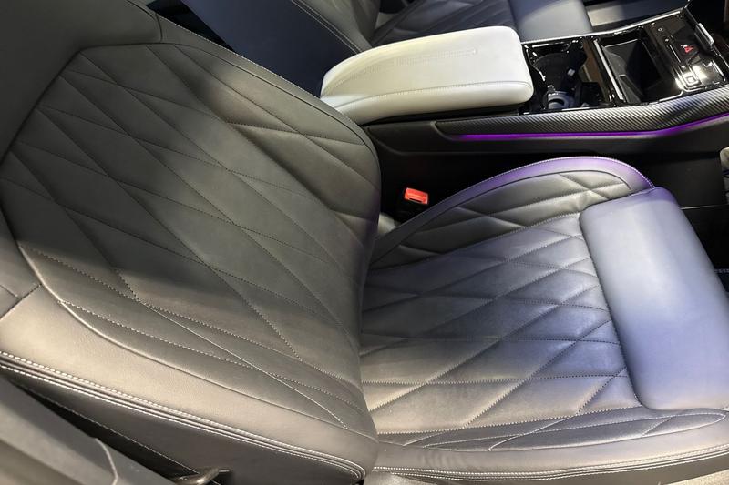 Used Ford Explorer 2025 for sale - 78001082: Photo 27