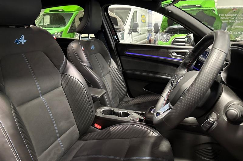 Used Renault Arkana 2023 for sale - 77619950: Photo 17