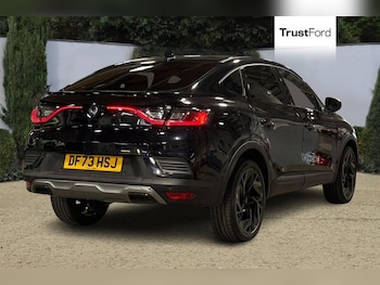 Used Renault Arkana 2023 for sale - 77619950: Photo