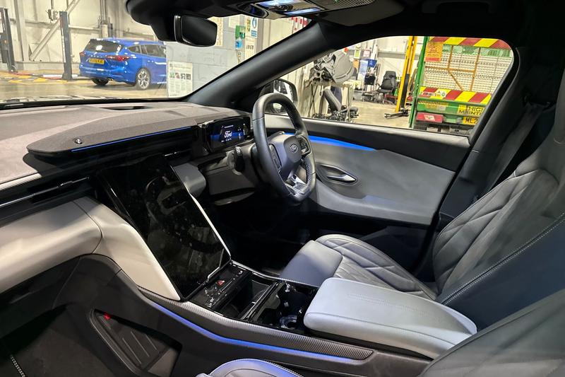 Used Ford Explorer 2025 for sale - 78095180: Photo 18