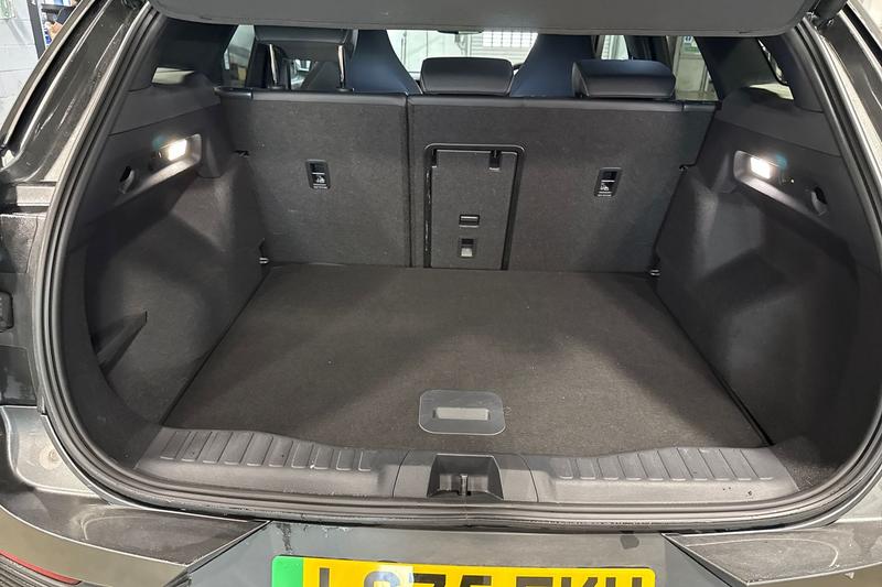 Used Ford Explorer 2025 for sale - 78095180: Photo 23