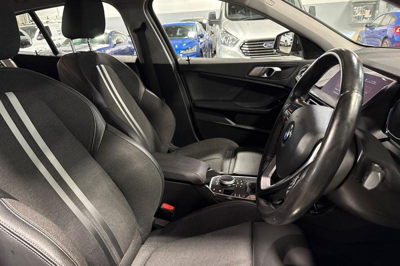 Used BMW 1 Series 2021 for sale - 76344386: Photo 17