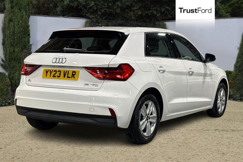 Used Audi A1 2023 for sale - 77367639: Photo 4