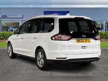 Used Ford Galaxy 2022 for sale - 76252376: Photo 2
