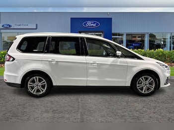 Used Ford Galaxy 2022 for sale - 76252376: Photo 3