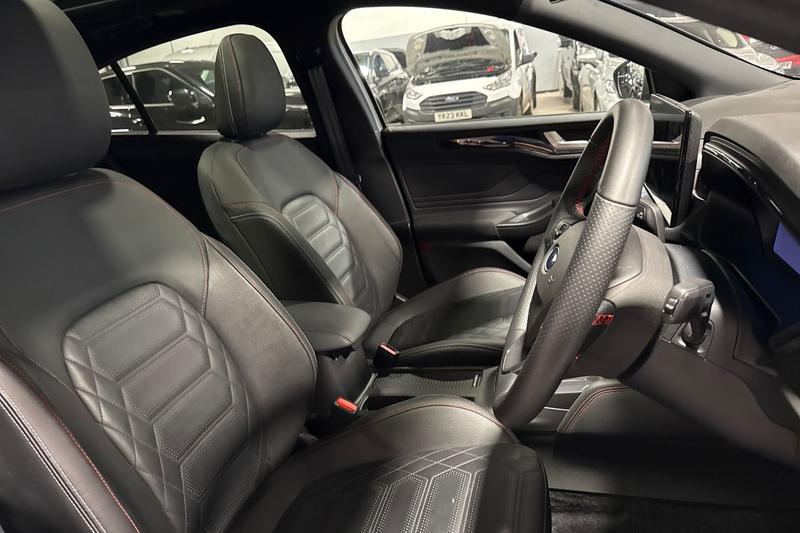 Used Ford Focus 2023 for sale - 77042465: Photo 17