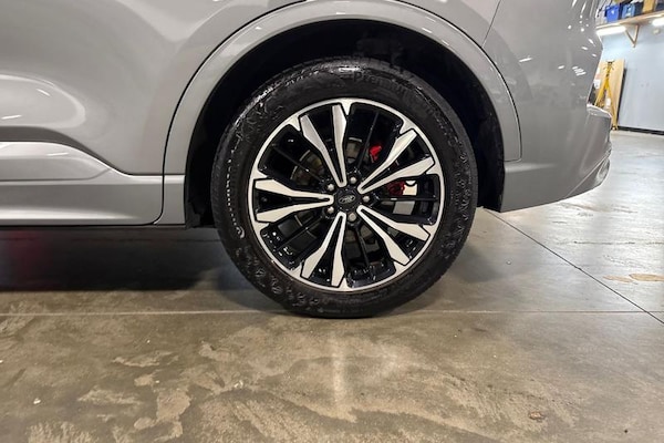 Used Ford Kuga 2023 for sale - 76265967: Photo 8