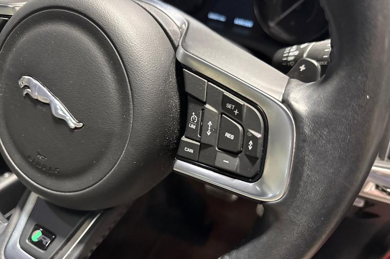 Used Jaguar E-Pace 2018 for sale - 78180309: Photo 29