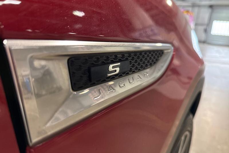 Used Jaguar E-Pace 2018 for sale - 78180309: Photo 39