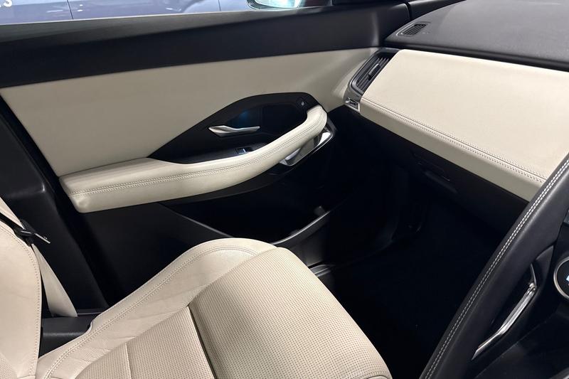 Used Jaguar E-Pace 2018 for sale - 78180309: Photo 49