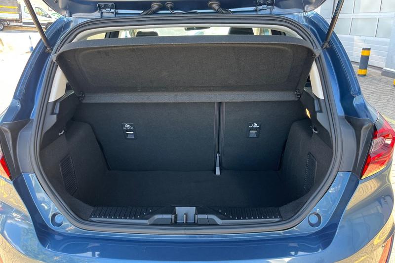 Used Ford Fiesta 2022 for sale - 76131272: Photo 21