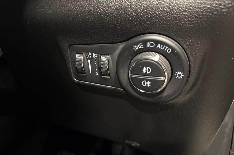 Used Jeep Compass 2023 for sale - 77248612: Photo 26