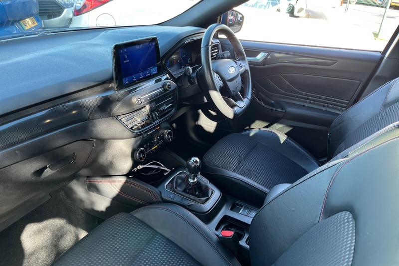 Used Ford Focus 2021 for sale - 77665731: Photo 18