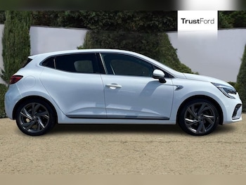 Used Renault Clio 2021 for sale - 79133280: Photo