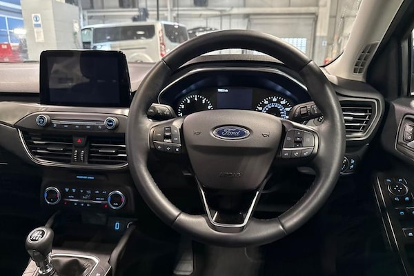 Used Ford Focus 2020 for sale - 76266100: Photo 12