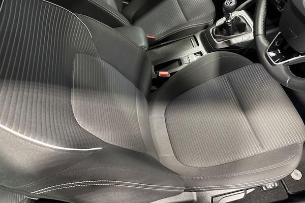 Used Ford Focus 2020 for sale - 76266100: Photo 30